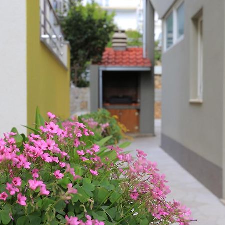 Apartment Nemira 17039A Tice Esterno foto